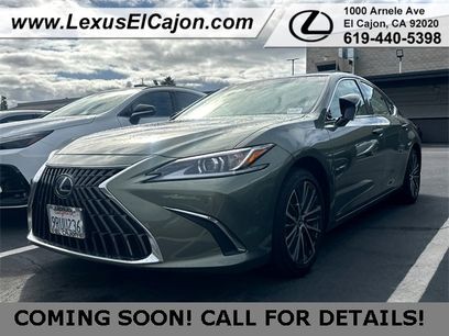 Certified 2025 Lexus ES 350 w/ Premium Package