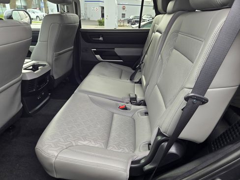 Used 2023 Toyota Sequoia Limited image 13