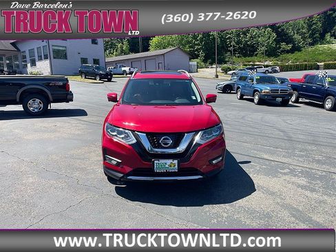 Used 2017 Nissan Rogue SL w/ SL Premium Package AWD/4WD image 8
