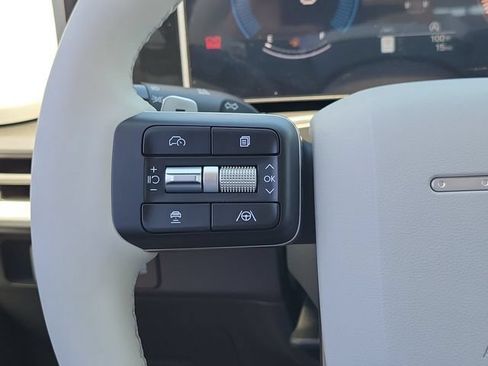 New 2027 Hyundai Santa Fe SE FWD image 7