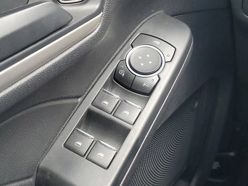 Certified 2022 Ford Escape SE w/ Cold Weather Package AWD/4WD image 19
