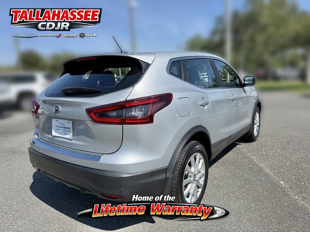 Used 2021 Nissan Rogue Sport S FWD image 3