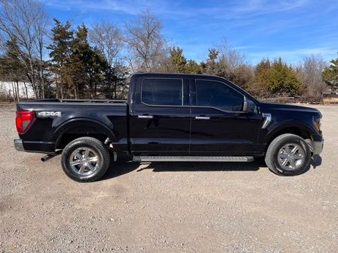 Used 2024 Ford F150 XLT w/ Mobile Office Package image 8