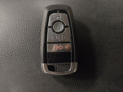 Used 2018 Ford Fusion S image 32