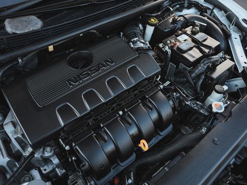 Used 2019 Nissan Sentra S image 29