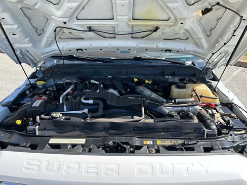 Used 2014 Ford F350 King Ranch w/ King Ranch w/Chrome Package image 23