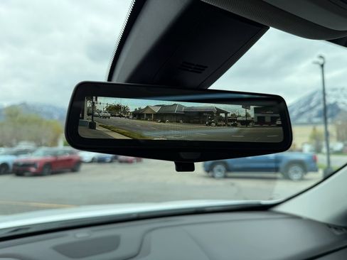 Used 2020 Chevrolet Traverse Premier w/ Redline Edition AWD/4WD image 31