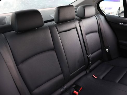 Used 2015 BMW 528i Sedan image 14