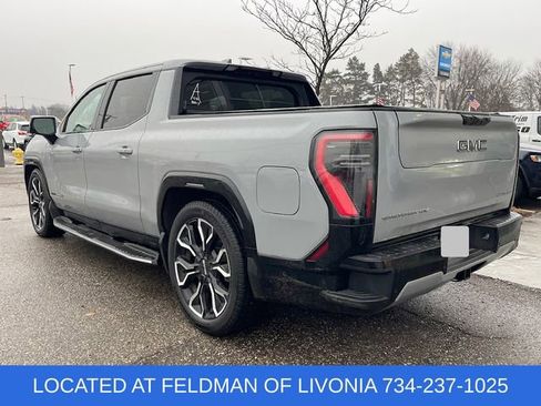 Used 2024 GMC Sierra EV Denali image 2