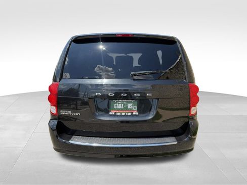 Used 2019 Dodge Grand Caravan SE FWD image 6