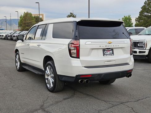 Used 2021 Chevrolet Suburban High Country AWD/4WD image 8