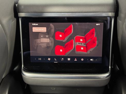 Used 2022 Tesla Model X image 34