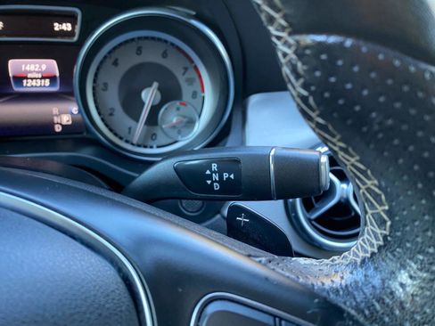 Used 2017 Mercedes-Benz GLA 250 4MATIC image 20