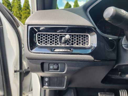 Used 2024 Honda Civic Sport image 24