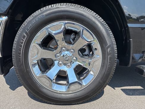 Used 2019 RAM 1500 Big Horn image 14