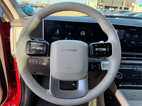 Used 2025 Hyundai Santa Fe SEL image 14