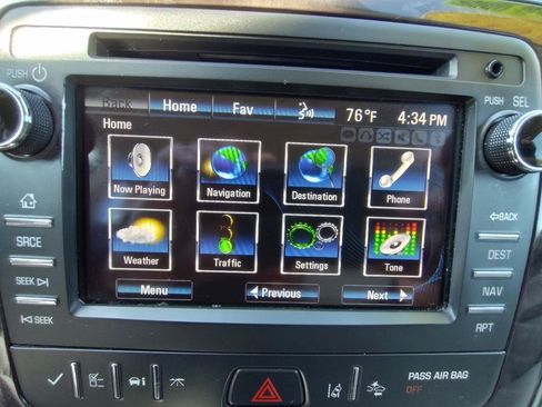 Used 2017 Buick Enclave Premium AWD/4WD image 30