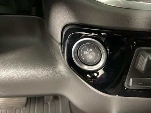 Used 2026 GMC Sierra 1500 SLT AWD/4WD image 28