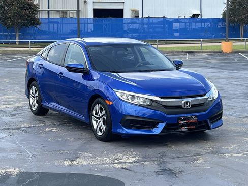 Used 2017 Honda Civic LX image 5