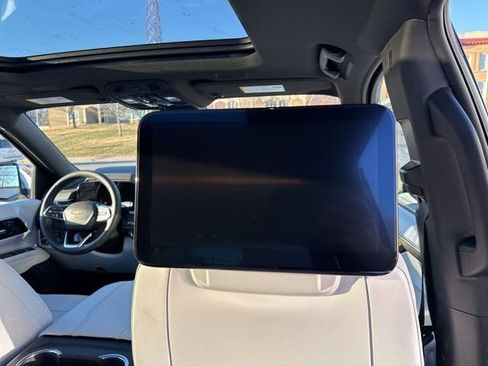 New 2026 Chevrolet Tahoe Premier AWD/4WD image 11
