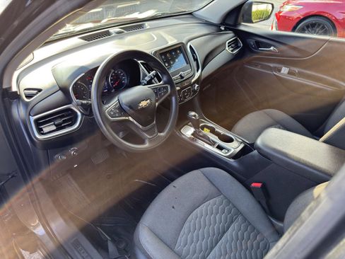 Used 2019 Chevrolet Equinox LT image 18