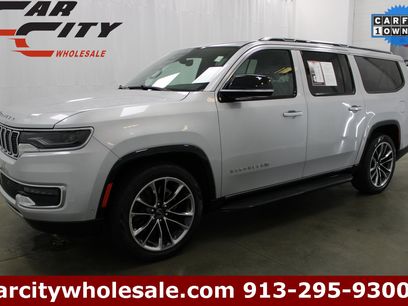 Used 2024 Jeep Wagoneer L Series II w/ Premium Group I