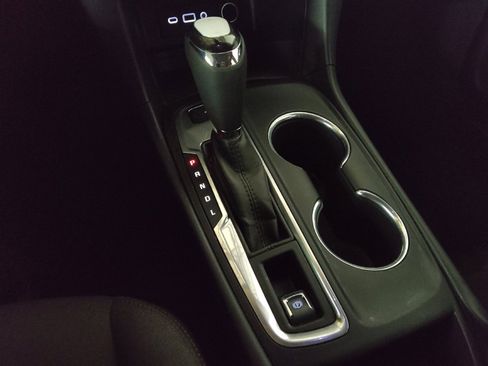 Used 2020 Chevrolet Equinox LT image 26