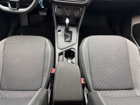 Used 2020 Volkswagen Tiguan S FWD image 30