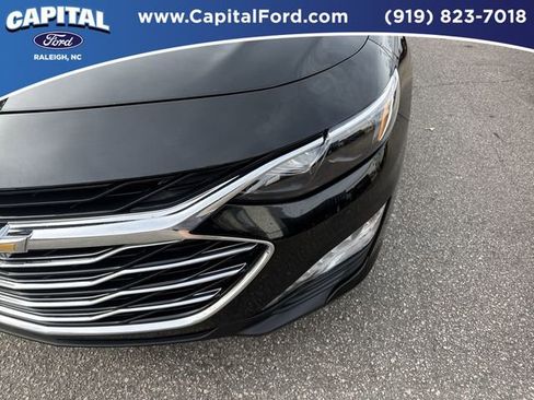 Used 2024 Chevrolet Malibu LT image 11