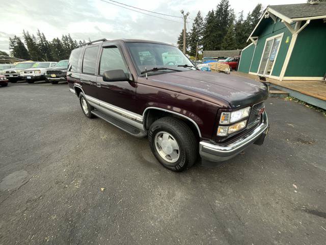 Used 1997 GMC Yukon 4WD 4-Door w/ Marketing Opt Pkg 5 image 3
