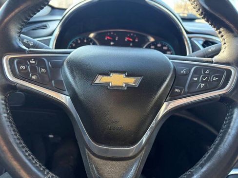 Used 2016 Chevrolet Malibu LT image 19