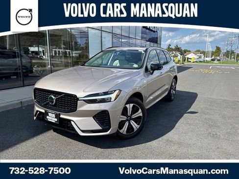 Used 2024 Volvo XC60 T8 Plus w/ Climate Package AWD/4WD image 1