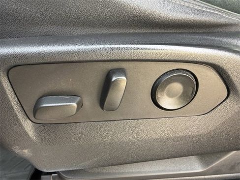 Used 2022 Chevrolet Silverado 1500 RST image 29