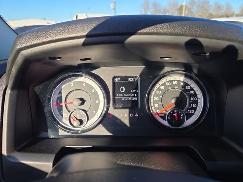 Certified 2024 RAM 1500 Classic SLT image 13