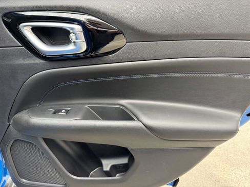 New 2026 Jeep Compass Latitude image 11