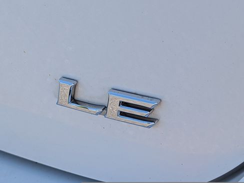 Used 2020 Toyota Camry LE FWD image 7