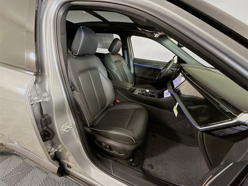 Used 2025 Jeep Wagoneer S Limited image 32