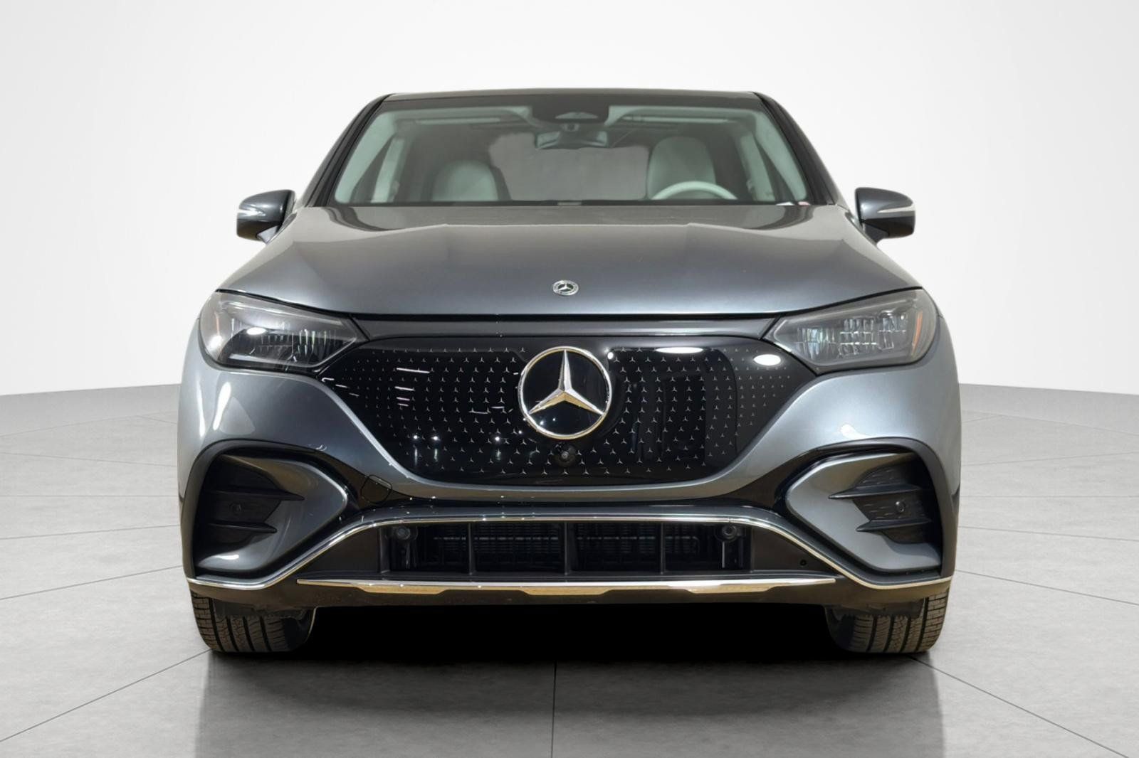 Used 2023 Mercedes-Benz EQE 350+ SUV w/ AMG Line Exterior Package image 8