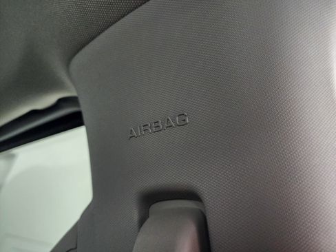 Used 2022 Ford F350 XLT w/ Black Appearance Package image 44