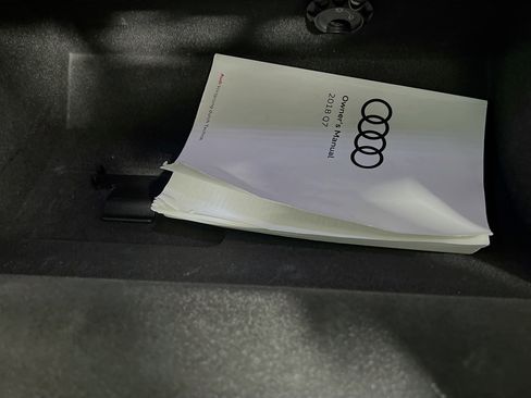 Used 2018 Audi Q7 3.0T Prestige AWD/4WD image 35