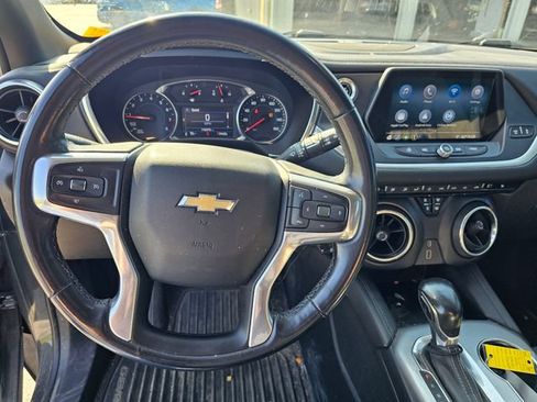 Used 2019 Chevrolet Blazer LT FWD image 14