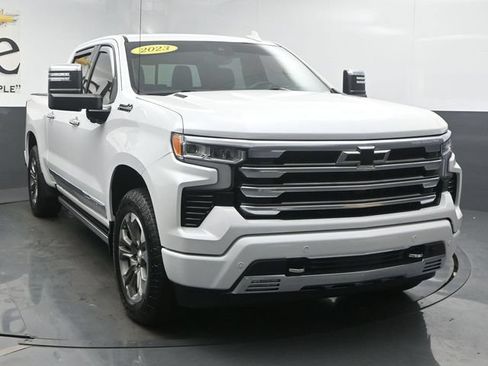 Used 2023 Chevrolet Silverado 1500 High Country w/ Technology Package AWD/4WD image 51