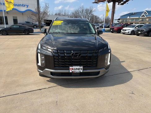 Used 2025 Hyundai Palisade SEL AWD/4WD image 3