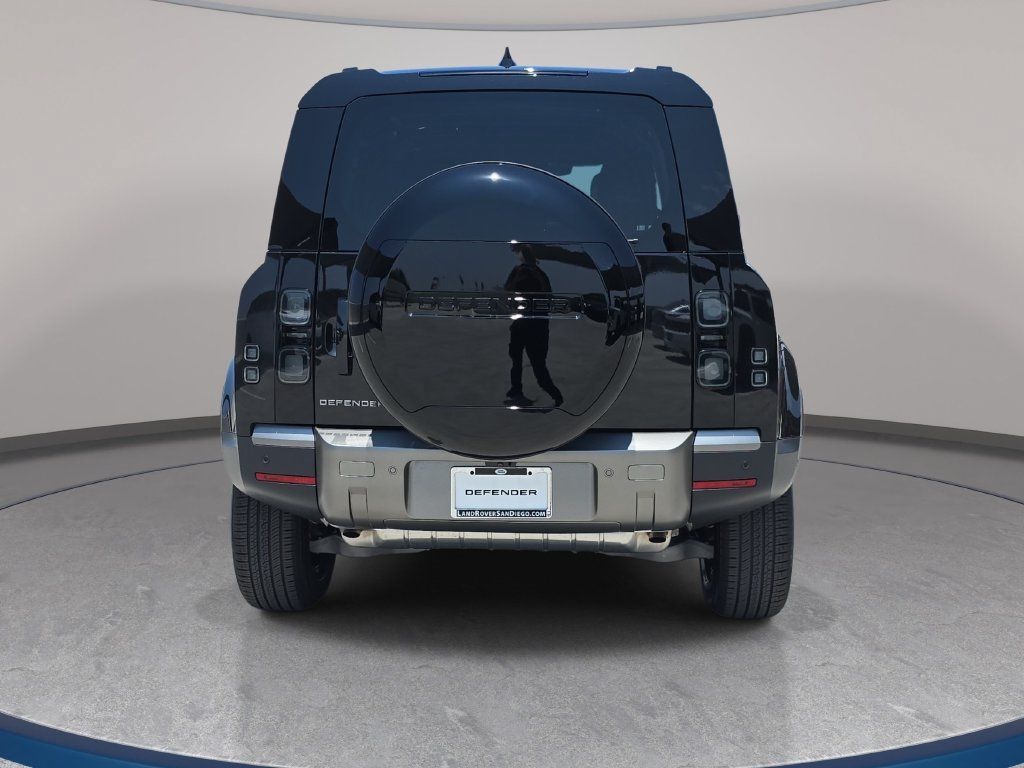 New 2026 Land Rover Defender 110 S AWD/4WD image 6