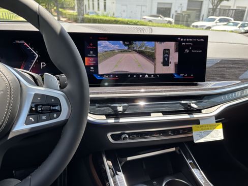 New 2027 BMW X7 xDrive40i w/ M Sport Package AWD/4WD image 25
