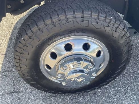Used 2024 RAM 3500 Laramie w/ Safety Group AWD/4WD image 11