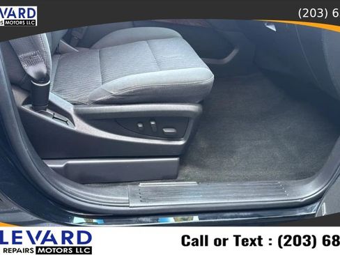 Used 2016 GMC Yukon SLE w/ HD Trailering Package AWD/4WD image 36