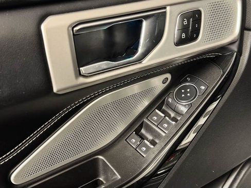 Used 2021 Ford Explorer ST w/ Equipment Group 401A AWD/4WD image 15