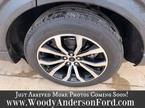 Used 2022 Ford Explorer ST-Line w/ Class IV Trailer Tow Package RWD image 6