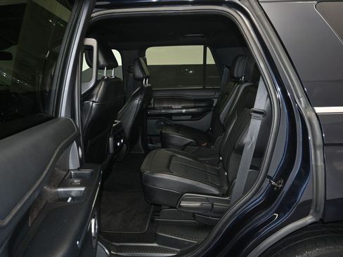 Used 2021 Ford Expedition Limited AWD/4WD image 15
